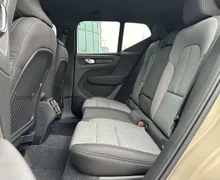 Notranja slika - Volvo XC40 - B3 P Plus Dark AT DCT ... - 38 - Predogledna slika