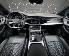Notranja slika - Audi Q8 - quattro 50 TDI S LINE|ZRACNO|3D KAMERA|KLJUKA| - 8 - Predogledna slika