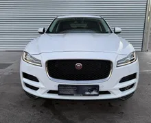 Notranja slika - Jaguar F-Pace - 2.0 TD 180KM AWD avt... - 7 - Predogledna slika