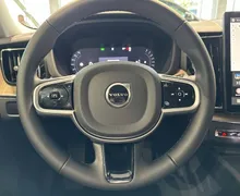 Notranja slika - Volvo XC60 - B5  P  AWD Plus Dark - 29 - Predogledna slika
