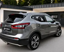 Notranja slika - Nissan Qashqai - 1.3 DIG-T 160 TEKNA•AVT•PANO•ACC•360•LANE•KOT NOV. - 8 - Predogledna slika