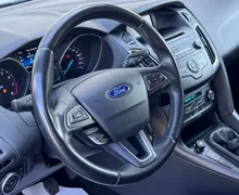 Notranja slika - Ford Focus - 1.0 EcoBoost+1.LAST+SLO+PDC+ALU+ - 7 - Predogledna slika