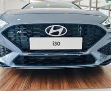Zunanja slika - Hyundai i30 - 1.6 T-GDI PREMIUM N-LINE-AKT.T-GRETJE-REZ K-VIDEO - 2 - Predogledna slika
