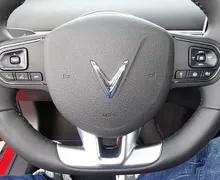 Zunanja slika - Vinfast VF6 - PLUS - 1.000 EUR DODATNI POPUST PRI MENJAVI - 10 - Predogledna slika