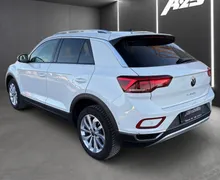 Notranja slika - Volkswagen T-Roc - 1.0 TSI Style 1.Lastnik SLO - 10 - Predogledna slika