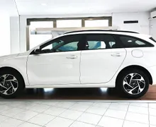 Zunanja slika - Hyundai i30 Wagon - 1.5 MPI STYLE-KAMERA-WINTER-REZ.KOLO-ALU-LED-VIDEO - 3 - Predogledna slika