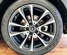 Zunanja slika - Mercedes-Benz E-Razred - 220d MHEV AVT-DAB-APPLE-KAMERA-GRETJE-NAVI-VIDEO - 4 - Predogledna slika