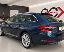 Notranja slika - Škoda Superb - Combi 2.0 TDI Style DSG-Matrix.360kam.usnje+memory - 7 - Predogledna slika