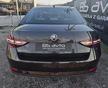 Zunanja slika - Škoda Superb - 2.0 TDI Ambition DSG 110 kW ALU-XENON-GR.SEDEŽEV - 4 - Predogledna slika