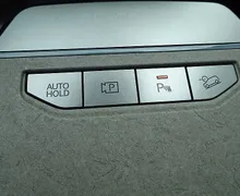 Zunanja slika - KIA EV3 - 58.3 kWh baterija. 150 kW  204 KM  Sky NA ZALOGI - 11 - Predogledna slika