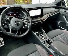 Zunanja slika - Škoda Octavia - RS 2.0 TSI+ALU19+MATRIX+PANORAMA+KAMERA+APPLE+PDC - 6 - Predogledna slika