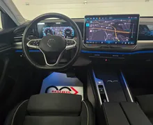 Notranja slika - Volkswagen Passat Variant - 1.5 eTSI Business DSG - Matrix.360kam.DCC Pro.HUD - 11 - Predogledna slika
