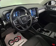 Notranja slika - Volvo XC40 - D3 Momentum Pro Avt. - LED.kamera.asistence.navi - 10 - Predogledna slika