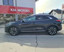 Zunanja slika - KIA XCeed - 1.6 T-GDi EX Way 7DCT - 2 - Predogledna slika