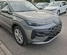 Zunanja slika - Volkswagen T-Roc - 1.5 eTSI Style DSG 110  150 - 6 - Predogledna slika