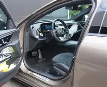 Zunanja slika - Mercedes-Benz E-Razred - E 300 e T AMG LINE - 6 - Predogledna slika