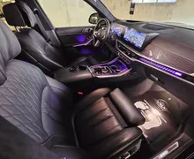 Notranja slika - BMW serija X7: - X7 xDrive M60i |SKY|AIR|PANO|HL-SED|MAX-OPERMA|TOP - 9 - Predogledna slika