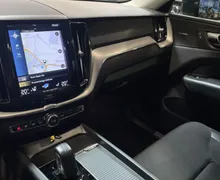 Zunanja slika - Volvo XC60 - T8-R DESIGN-PANO-NAVI-ZRAČNO-RADAR-360KAMERA-LED - 10 - Predogledna slika