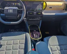 Zunanja slika - Fiat Grande Panda - 1.2 T-GEN3 110 e-Hybrid AT6 La PRIMA - 6 - Predogledna slika