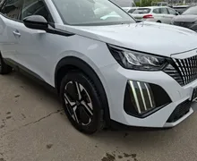 Zunanja slika - Peugeot 2008 - ALLURE 1.2 PURE TECH 130 EAT8 - 5 - Predogledna slika