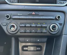 Notranja slika - KIA Sportage - 1.6 GDI LX Edition ISG - 19 - Predogledna slika