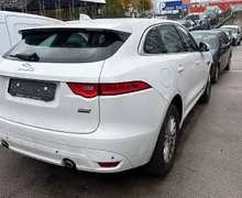 Zunanja slika - Jaguar F-PACE - AWD 2.0 D  20d  Prestige Avt. V OKVARI - 4 - Predogledna slika