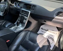 Zunanja slika - Volvo V60 - D5 AWD Geartronic |MEMORY|WEBASTO|GR. SED.| - 11 - Predogledna slika