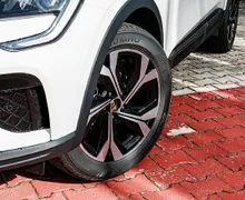 Zunanja slika - Renault Mégane Conquest - Megane Conquest 1.3 TCE 140 TECHNO EDC + ZIMSKE GUME + VINJETA - 5 - Predogledna slika