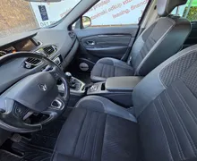 Zunanja slika - Renault Scénic - Grand Scenic dCi 130 BOSE 7 SEDEŽEV-NAVI-KAMERA-ALU PLATIŠČA - 10 - Predogledna slika