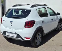 Zunanja slika - Dacia Sandero - Stepway 0.9 TCe 90 1.LASTNIK SLO.POREKLO - 4 - Predogledna slika