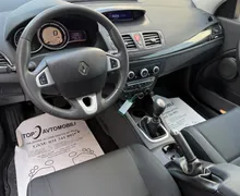 Zunanja slika - Renault Mégane - Megane 1.6 16V SLOVENSKO VOZILO REDNO SERVISIRANO TOP... - 19 - Predogledna slika