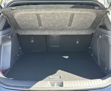 Notranja slika - KIA Seltos - 1.6 T-GDI GT-Line DCT - 12 - Predogledna slika