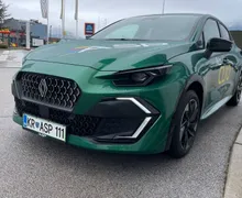 Zunanja slika - Renault Clio - techno TCE 115 - Paket Zima - 1 - Predogledna slika