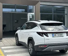 Zunanja slika - Hyundai Tucson - 1.6 T-GDI HEV Impression°°1.Lastnik°°SLO - 3 - Predogledna slika