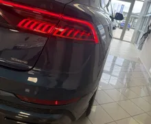 Zunanja slika - Audi Q8 - 50 TDI QUATTRO-S-LINE -PANORAMA-ZRAČNO-360¨ KAMER - 8 - Predogledna slika