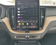 Notranja slika - Volvo XC60 - T8 AWD Recharge Twin Engine Ultra Dark Avt. - 16 - Predogledna slika