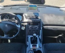 Zunanja slika - Peugeot 3008 - 1.2 PureTech Allure - HITRI KREDIT BREZ POLOGA - 8 - Predogledna slika