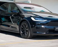 Zunanja slika - Tesla Model X - Plaid All-Wheel Drive Yoke Avtopilot kljuka - 3 - Predogledna slika