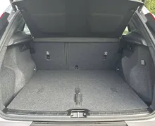 Notranja slika - Volvo XC40 - B3P Core Avt. - 12 - Predogledna slika