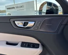 Zunanja slika - Volvo XC60 - B5 P AWD Plus Dark Avt. - 12 - Predogledna slika