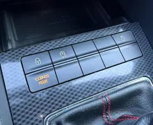 Zunanja slika - Škoda Octavia - Combi 2.0 TDI RS 184PS BI-XENON PANORAMA - 18 - Predogledna slika