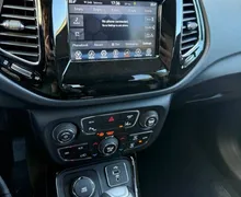 Notranja slika - Jeep Compass - 2.0 MultiJet 4X4 Limited - 10 - Predogledna slika