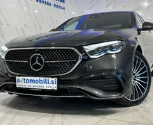 Zunanja slika - Mercedes-Benz E-Razred - 220d|4Matic|AMG|4WS|SuperScreen|Zračno|360K|Hlaj| - 3 - Predogledna slika