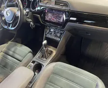 Zunanja slika - VW Touran - PANORAMA-NAVIGACIJA-ALCANTARA-GRETJE-DSG-ALU-LED - 11 - Predogledna slika