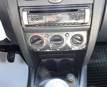 Zunanja slika - Renault Clio - 1.2 16V FINANCIRANJE BREZ POLOGA...LEANPAY - 9 - Predogledna slika
