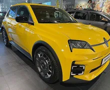 Zunanja slika - Renault 5 E-Tech Electric - Evolution EV40 90kW - 2 - Predogledna slika
