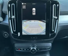 Notranja slika - Volvo XC40 - B3 P Core AT DCT 3 leta garancije + 3 servisi... - 17 - Predogledna slika