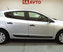 Zunanja slika - Renault Mégane - Megane Berline 1.6 16V Authentique SLO-KLIMA-103.000KM - 4 - Predogledna slika