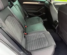 Notranja slika - Volkswagen Passat Variant - 2.0 TDI BMT SCR Elegance DSG-1 LASTNIK-VIRTUAL-LED - 11 - Predogledna slika