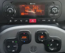 Zunanja slika - Fiat Panda - CLIMBING 4x4 1.3 JTD 95ks °MOTOR z 30.000 km° - 11 - Predogledna slika